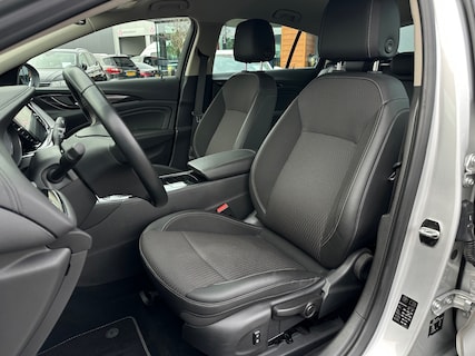 Opel-Insignia