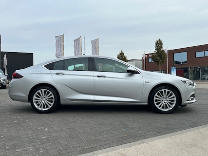 Opel-Insignia