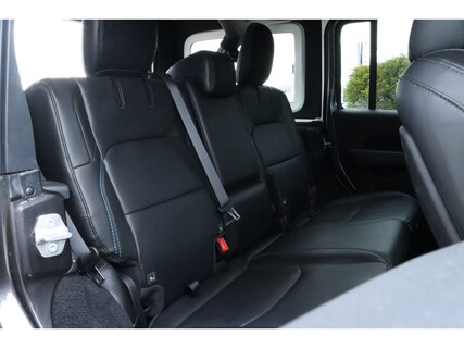 Jeep-Wrangler