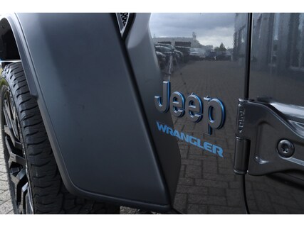 Jeep-Wrangler