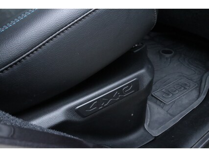 Jeep-Wrangler