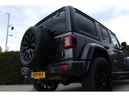 Jeep-Wrangler