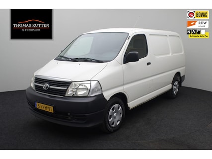 Toyota-HiAce