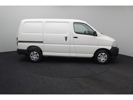 Toyota-HiAce