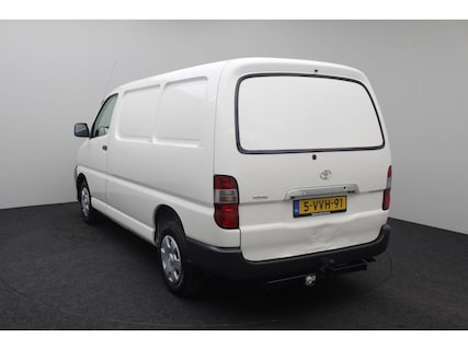 Toyota-HiAce