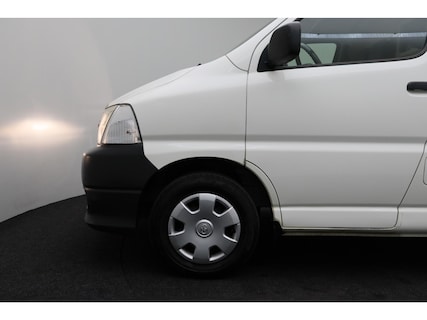 Toyota-HiAce