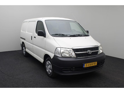 Toyota-HiAce