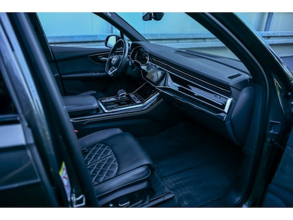 Audi-Q7