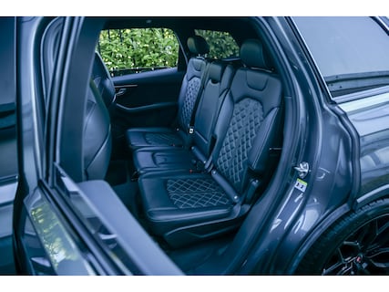 Audi-Q7