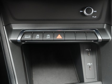 Audi-Q3 Sportback