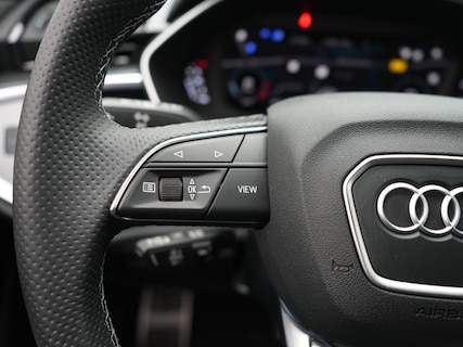 Audi-Q3 Sportback