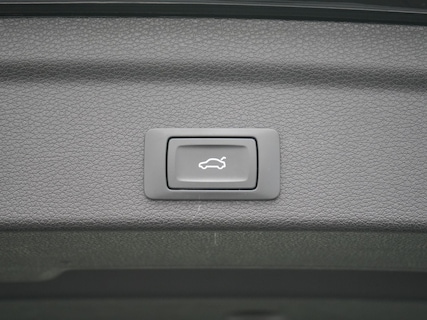 Audi-Q3 Sportback