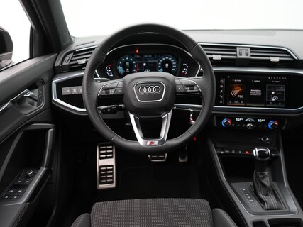 Audi-Q3 Sportback