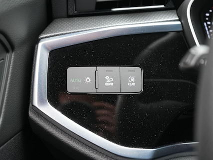 Audi-Q3 Sportback