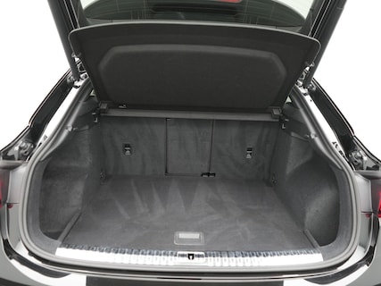 Audi-Q3 Sportback