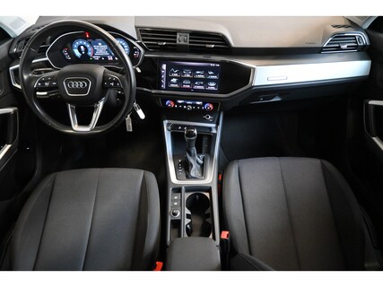 Audi-Q3