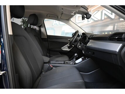 Audi-Q3