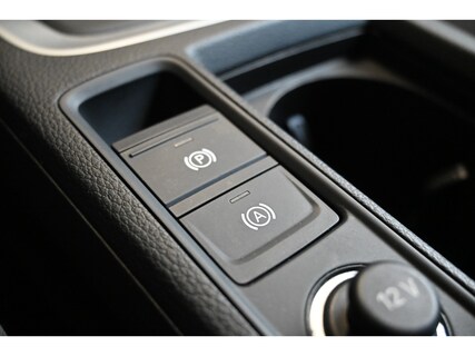 Audi-Q3