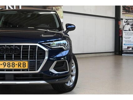 Audi-Q3