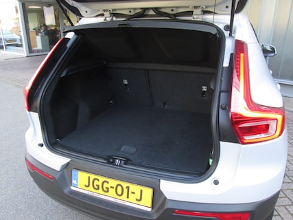 Volvo-XC40