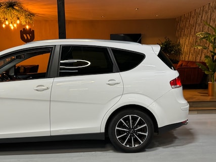 SEAT-Altea XL