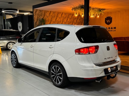 SEAT-Altea XL