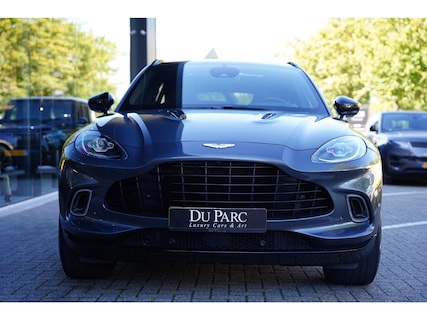 Aston Martin-DBX