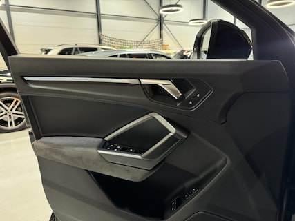 Audi-Q3 Sportback