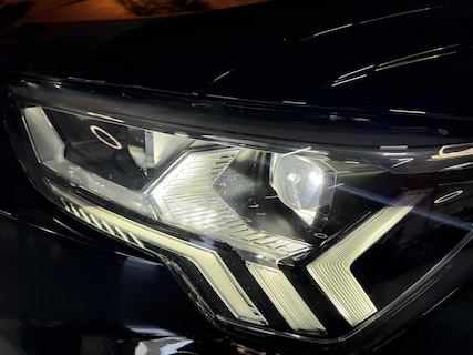 Audi-Q3 Sportback