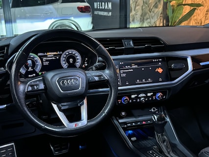 Audi-Q3 Sportback