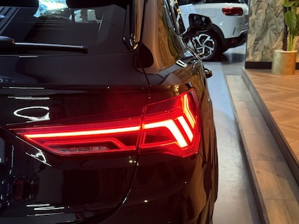 Audi-Q3 Sportback