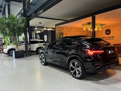Audi-Q3 Sportback