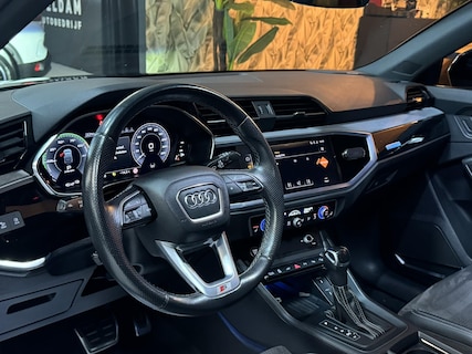Audi-Q3 Sportback