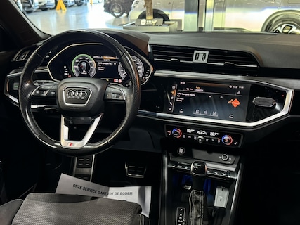 Audi-Q3 Sportback