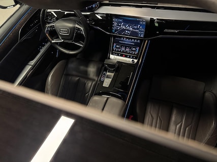 Audi-A8