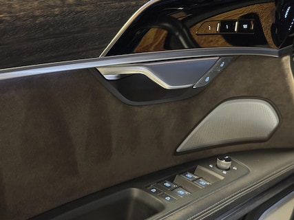Audi-A8