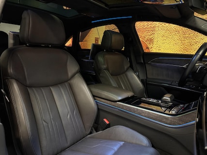 Audi-A8