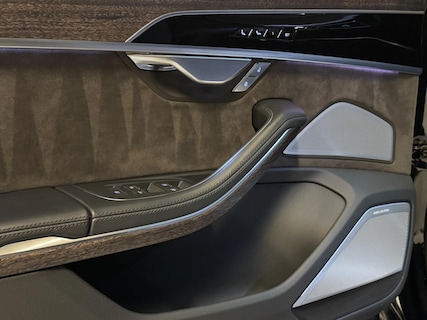 Audi-A8