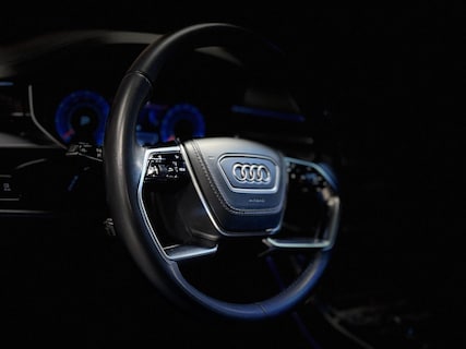 Audi-A8