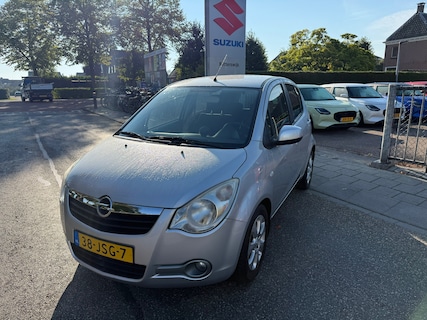 Opel-Agila
