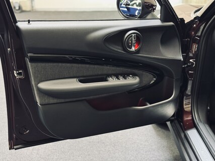 MINI-Clubman