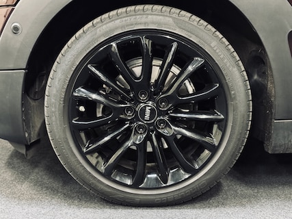 MINI-Clubman
