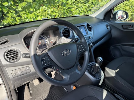 Hyundai-i10