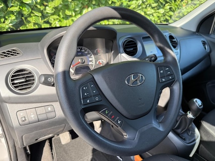 Hyundai-i10