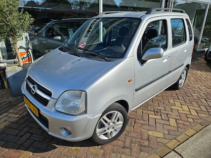 Opel-Agila