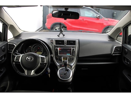 Toyota-Verso-S