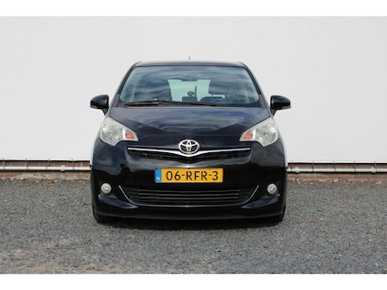 Toyota-Verso-S