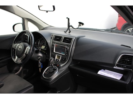 Toyota-Verso-S