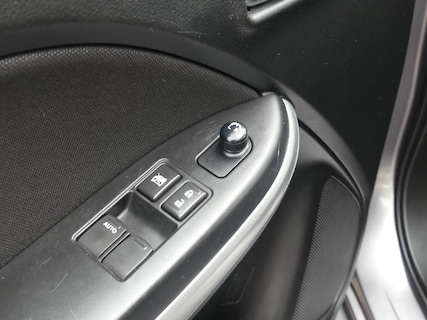 Suzuki-Baleno