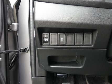 Suzuki-Baleno